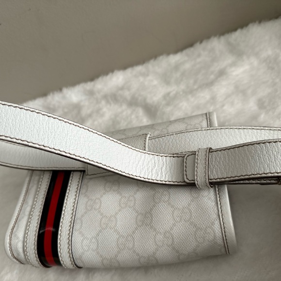 Authentic gucci - Picture 6 of 16